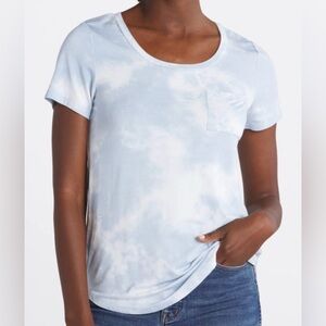 Market & Spruce Blue & White Short Sleeve T-Shirt